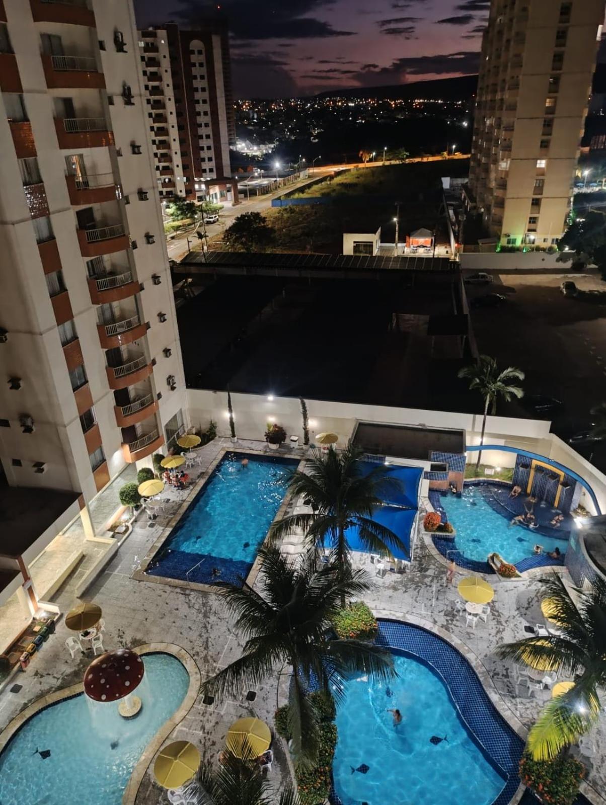 Jardins das Thermas - Caldas Novas Vista para piscina Exterior foto
